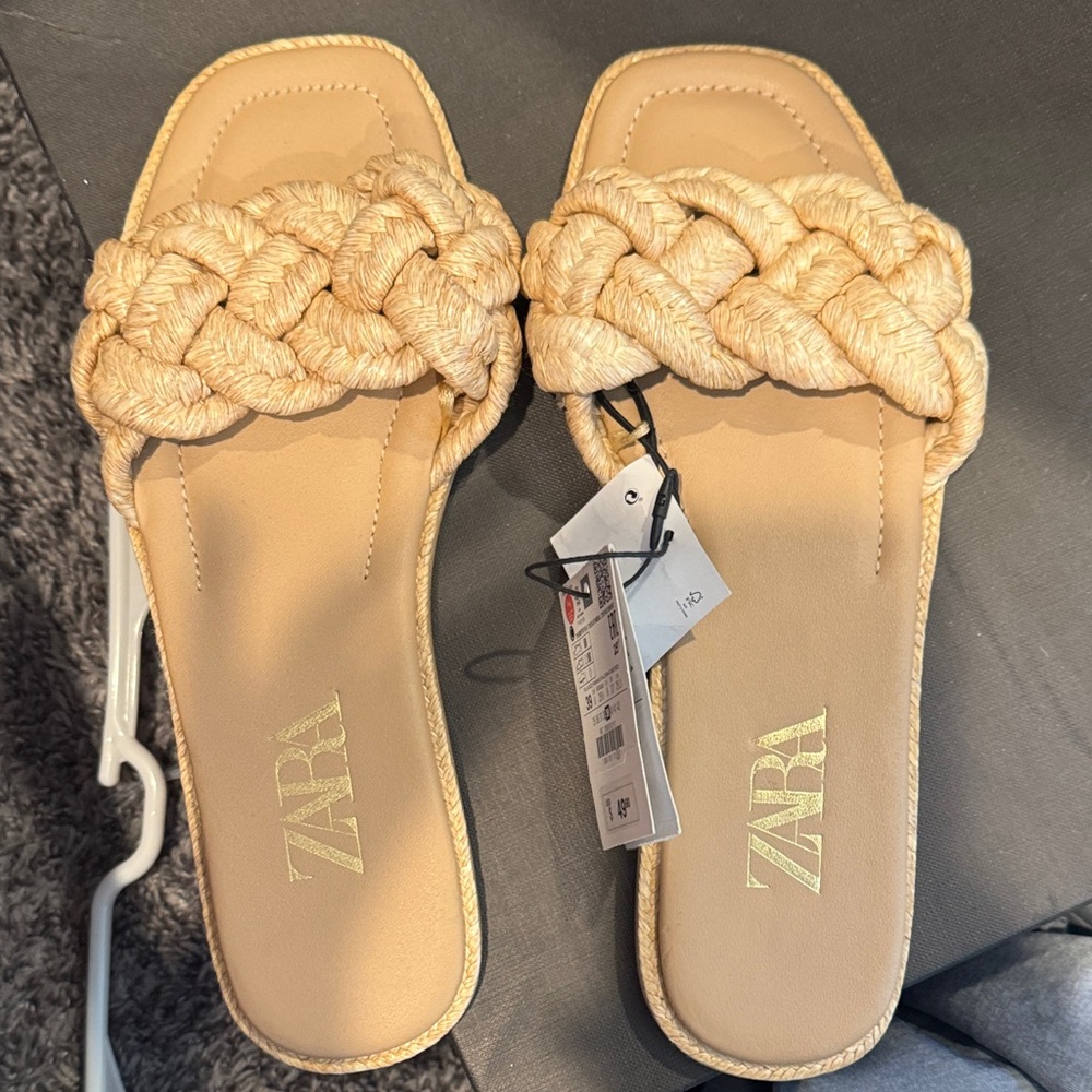 Zara Women's Beige Braided Sandals